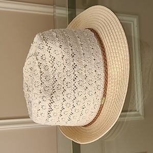 C. C Paper Woven Lace Fedora